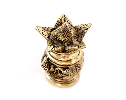 Vivah Shagun Lota Statue Brass Material for Weddings, Puja, Decor, Showpiece, Mandirs, Office, Gifts by Pooja Bazar 2 X 6 X 2.5 In